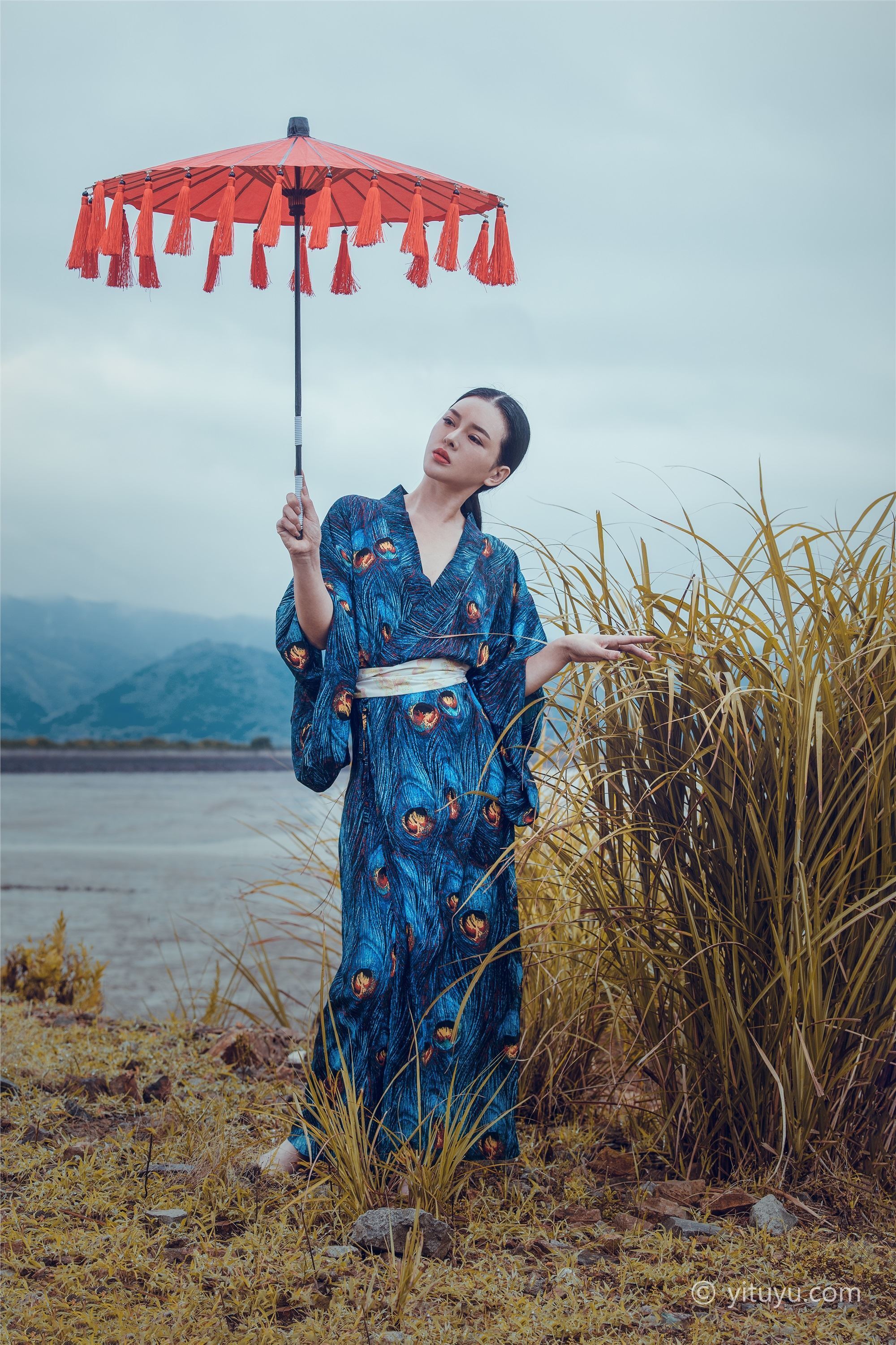 YITUYU艺图语  2021.06.25 一念成思 陽兒